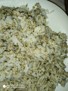 Una foto de Arroz con "atún" vegano