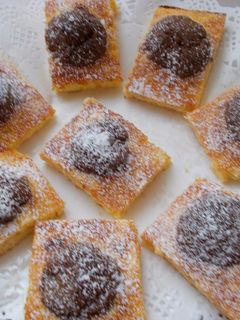 Csokigolyós túrós süti recept fotója
