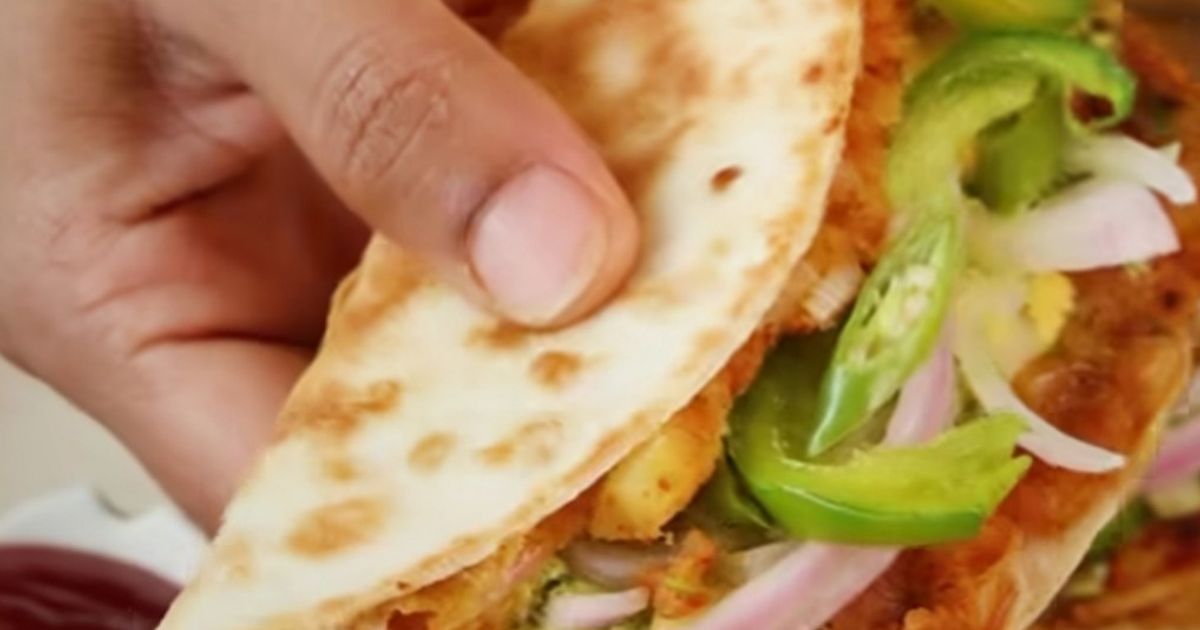 Aalu Rool Aloo Roll Recipe by Smita Kiran Patil - Cookpad