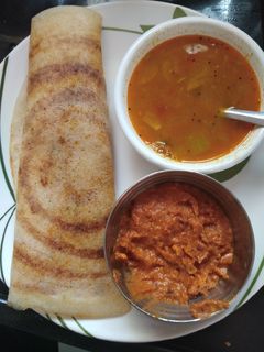 મૈસુર ઢોસા (Mysore Dosa Recipe In Gujarati) રેસીપી મુખ્ય ફોટો