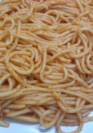 صورة لوصفة سباغيتي في صوص طماطم