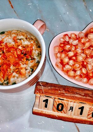 Hình của món Eat clean (Cháo yến mạch tôm).