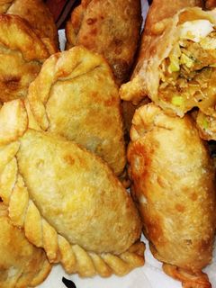 Una foto de Empanadas de pollo con masa casera