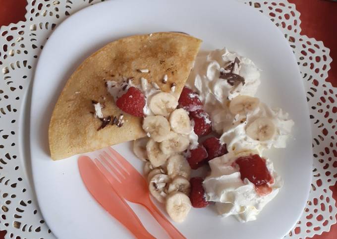 Simple Way to Prepare Speedy Choco Fruiti Pancakes - Trying New Recipes