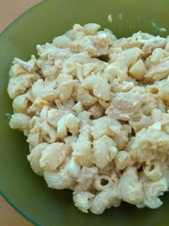 Una foto de Ensalada de pasta cubana