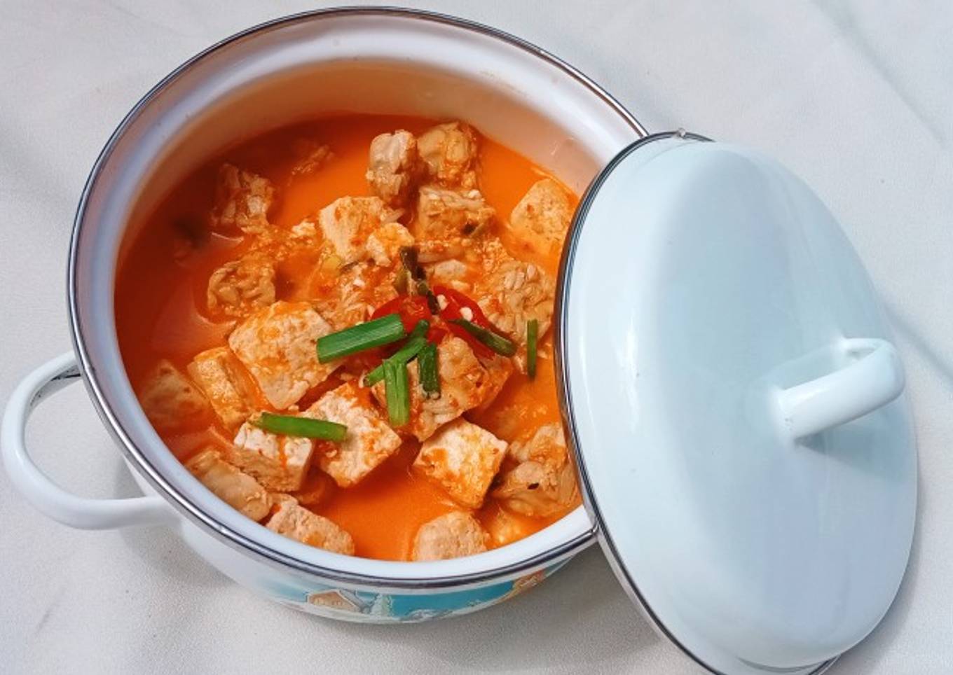 Tahu Tempe Kuah Pedas