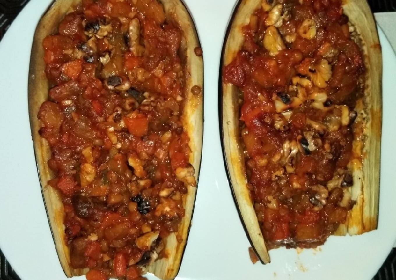 Berenjena, lentejas y nueces