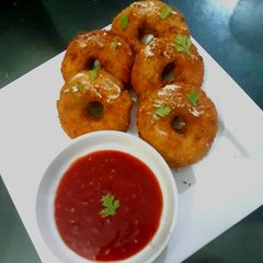 Crispy chicken donuts👌 A picture of Crispy chicken donuts👌.