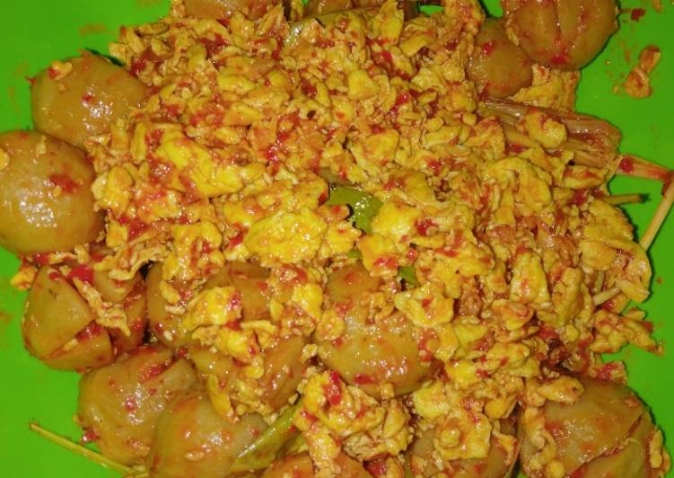 Telur orek pentol bakso