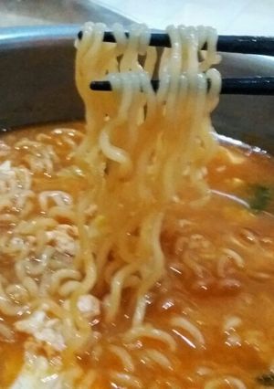 Foto resep Shin ramyeon with egg and cheese