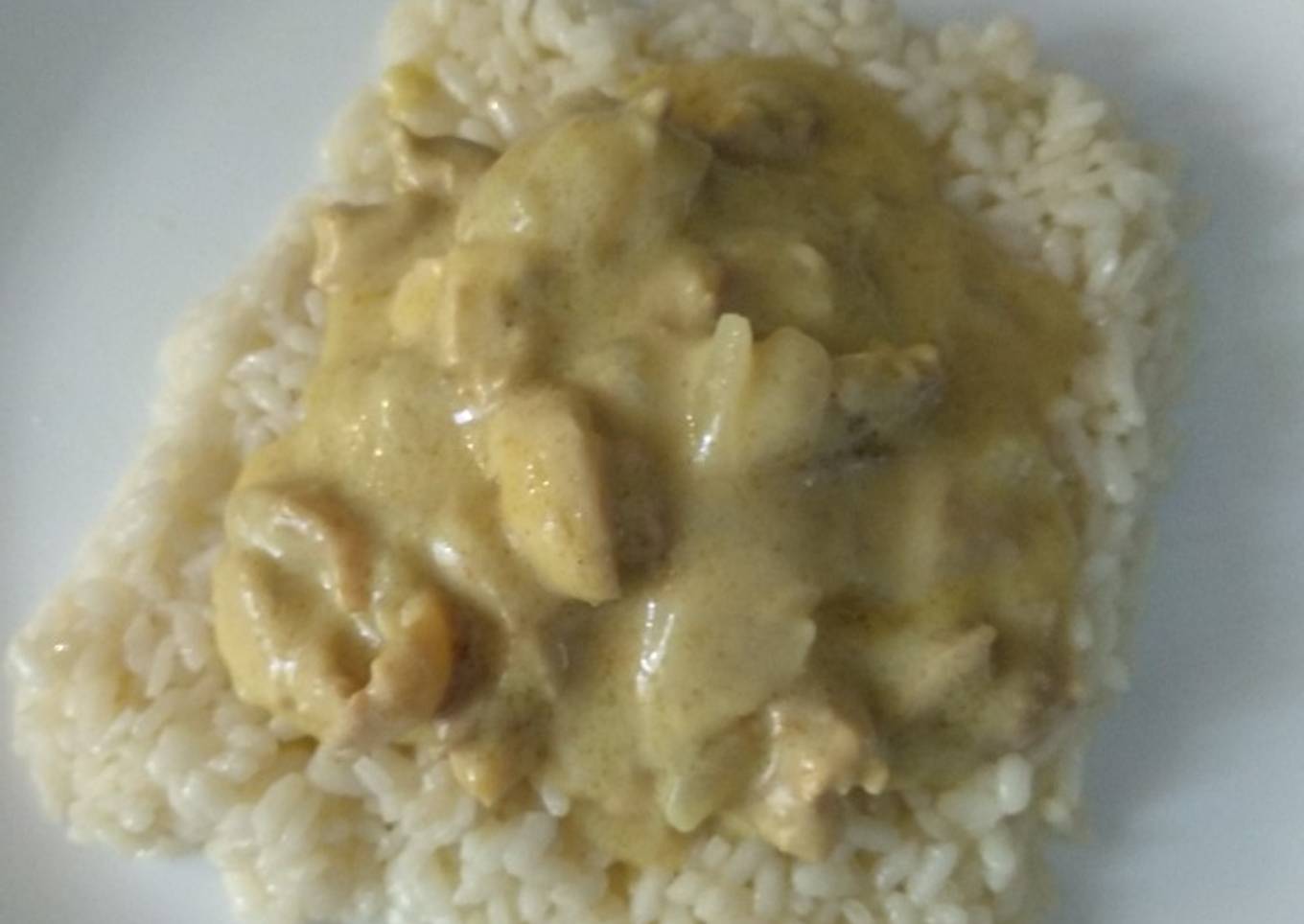 Arroz con pollo al curry