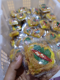 Foto resep Ketan Kuning Serundeng