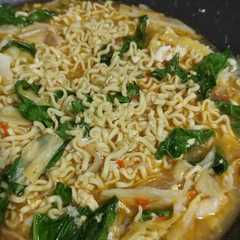 A picture of Mie tek tek ala abang abang.