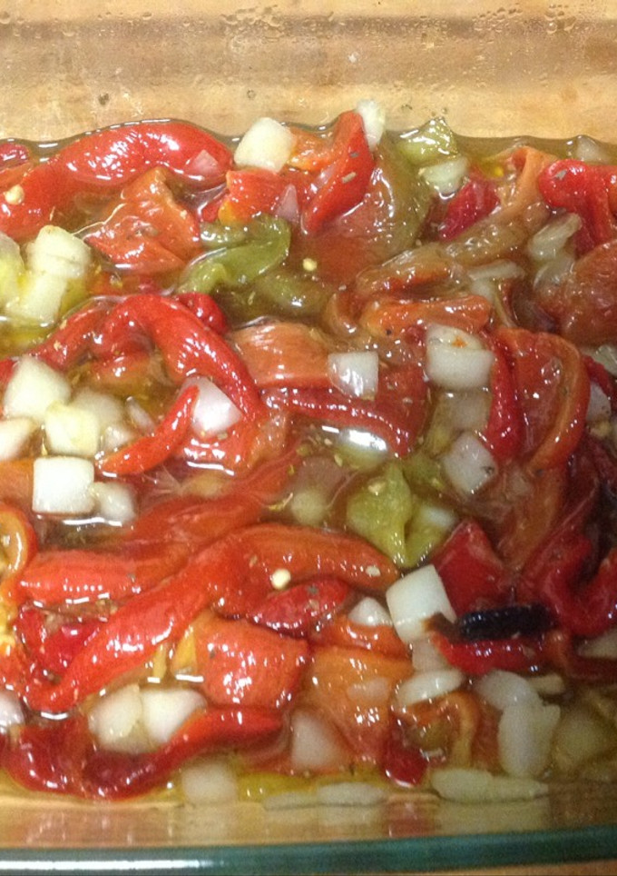 Una foto de Ensalada de pimientos rojos