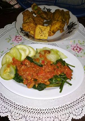 Foto resep Plecing Kangkung