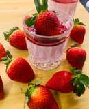 Ζελέ με γιαούρτι και μαρμελάδα φράουλα 🍓🍓🍓