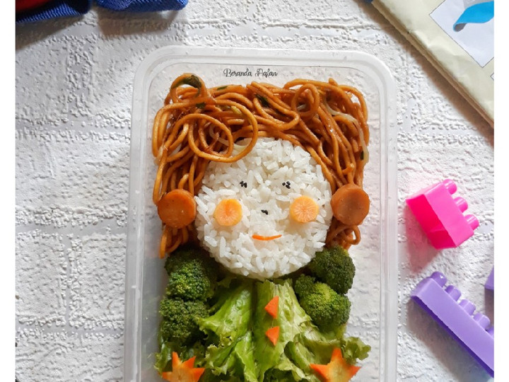 Bagaimana Membuat Bento Mie Goreng Anti Gagal