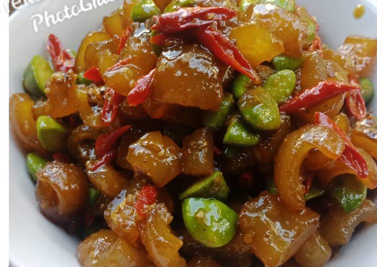 Easiest Way to Prepare Appetizing Kikil petai kecap pedas