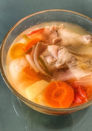 รูปของ ซุปไก่ใส่มันฝรั่ง