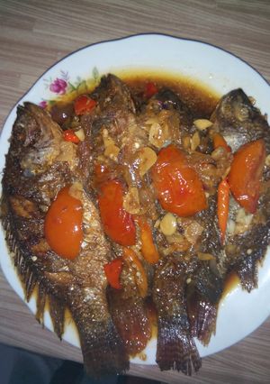 Foto resep Tumis mujair pedas manis