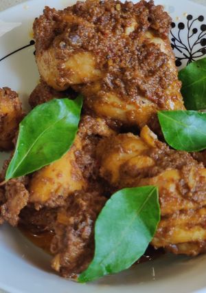 A picture of Butter/ ghee chicken roast.