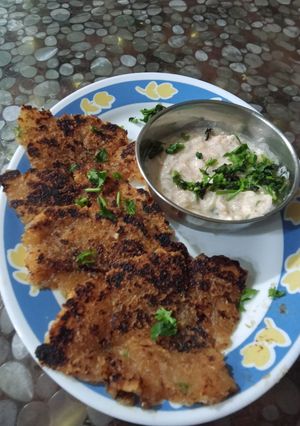 A picture of Sabudana uttapam.