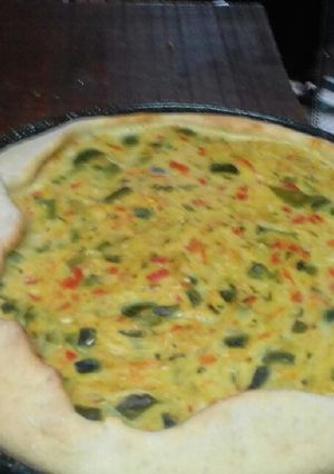 Una foto de Torta de zapallitos con pollo bien sano
