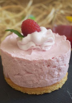 Une photo de Petit bavarois aux framboises