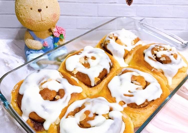 Cara Membuat Cinnamon Rolls with Cheese Glaze Untuk Pemula