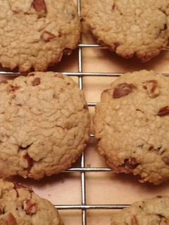 A picture of Fantastic Oatmeal Cookies.