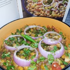 A picture of Chana Chaat.