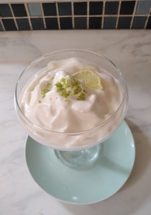 Una foto de Mousse de limón 🍋