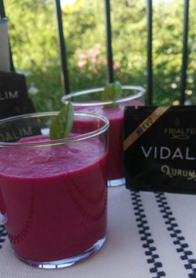 Una foto de Gazpacho de remolacha con Vidalim