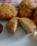 Nuggets de pollo rellenos de queso