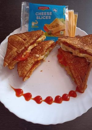 चीज़ सैंडविच(cheese sandwich recipe in hindi) रेसिपी मुख्य फोटो