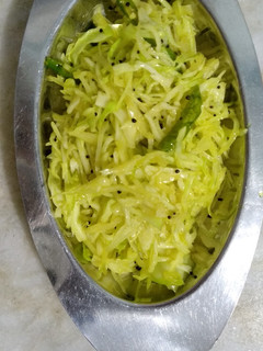 કોબીજનો સંભારો(Cabbage sambharo recipe in Gujarati) રેસીપી મુખ્ય ફોટો