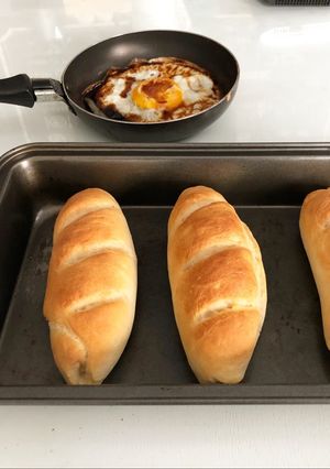 Hình của món Bánh mì giòn Việt Nam.