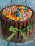 Kitkat/M&M Vanilla Birthday Cake 6”