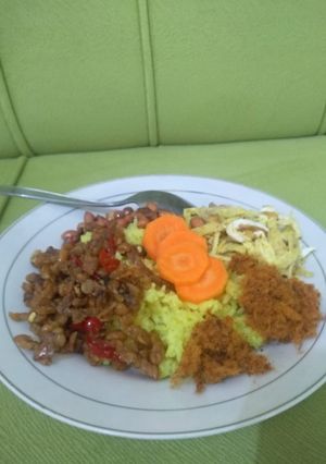 Foto resep Nasi kuning bumbu racik
