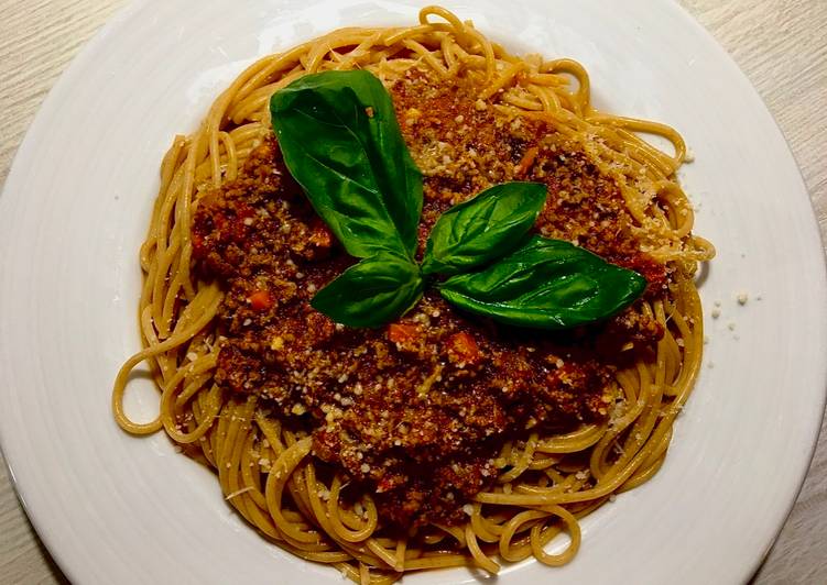 Simple Way to Make Quick Spaghetti Bolognese