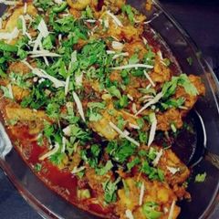 A picture of Chicken karahi.