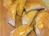 Empanadas rellenas de corazón de vacuno