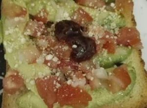 Una foto de Desayuno o cena rica, fácil, ligera y rápida 😋