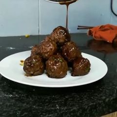A picture of Dunked meatballs.
