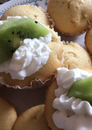 Una foto de Magdalenas de kiwi 🥝