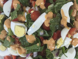 Ensalada con huevos hervidos