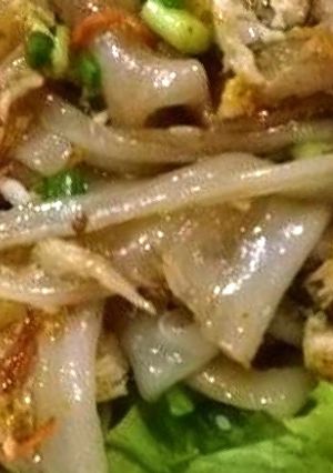 รูปของ ก๋วยเตี๋ยวคั่วไก่