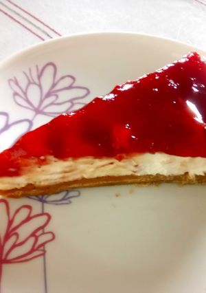 Φωτογραφία της συνταγής Cheesecake φράουλα 🍰 εύκολο, γρήγορο, τρομερό! 🤩