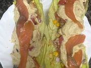 Una foto de tacos de huevo