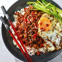 A picture of Hoisin & Chilli Pork.